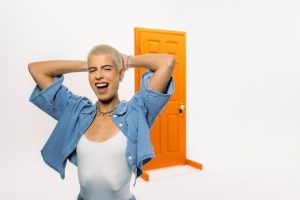 U